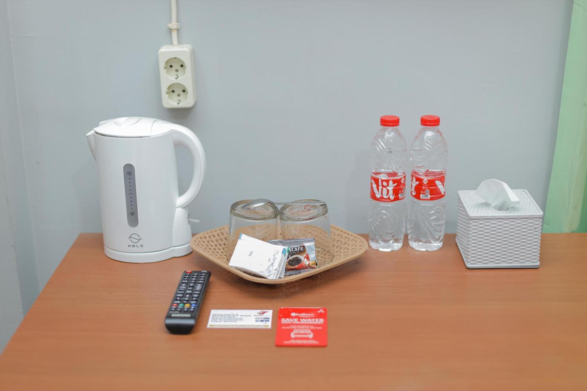 Reddoorz Plus At Swun Stay Raya Langsep Malang Kültér fotó